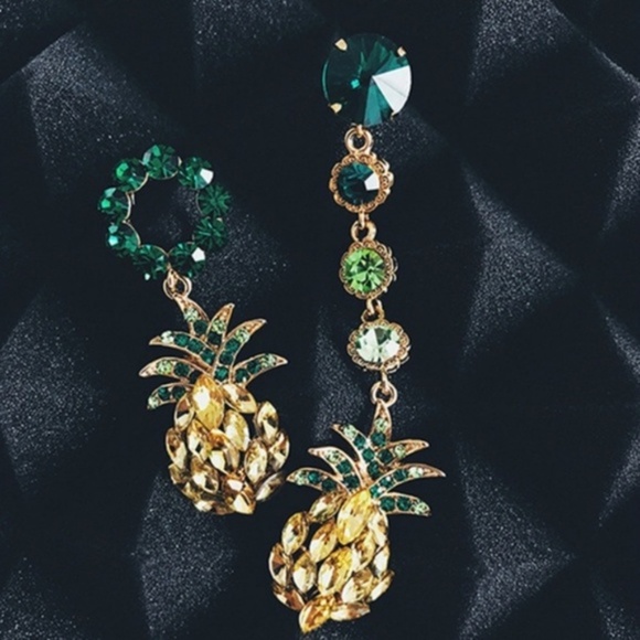 Fashion Jewelry Jewelry - ✨🍸HOST PICK🍸✨ Pineapple Earrings_NWT
